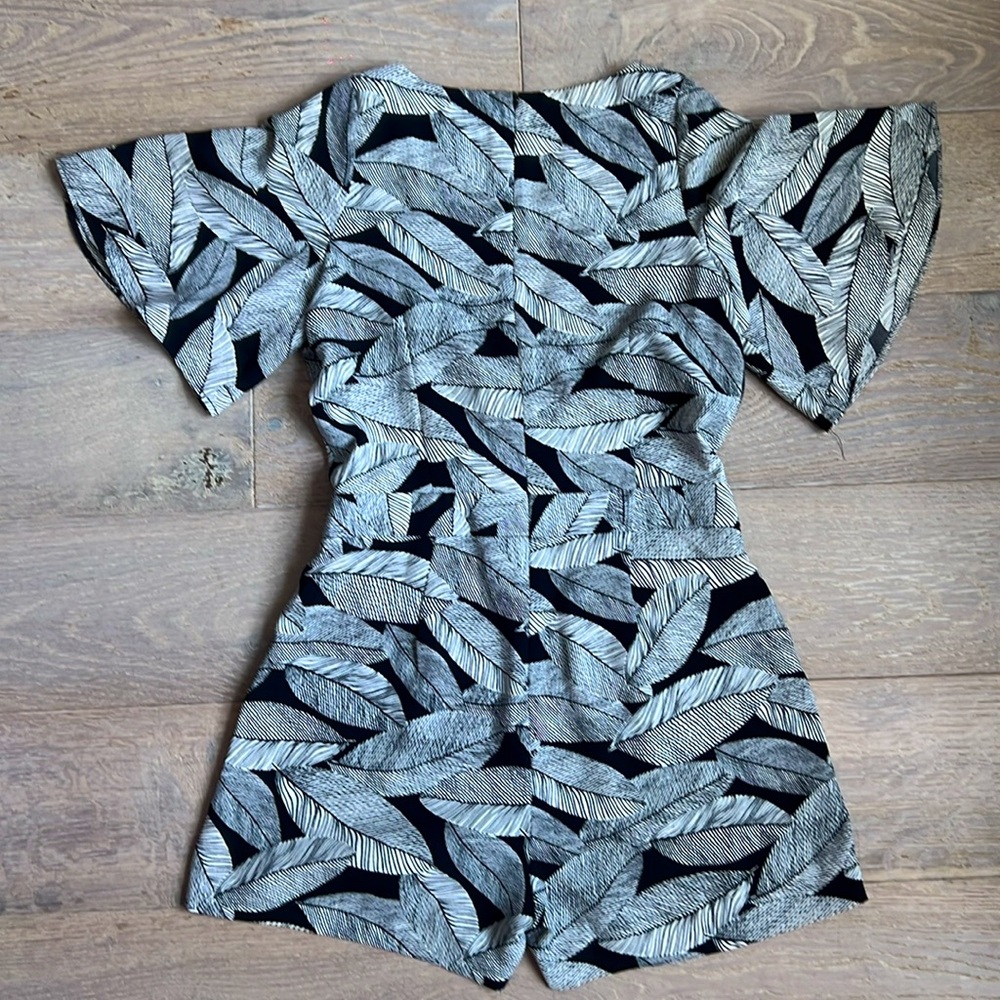 Loft petites Romper - Picture 2 of 7